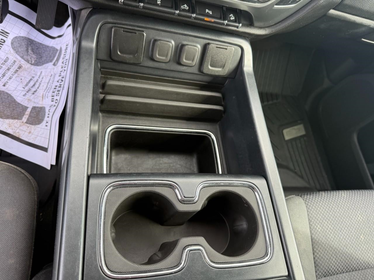 2017 Chevrolet Silverado 1500 4WD Crew Cab 143.5 LT w/2LT