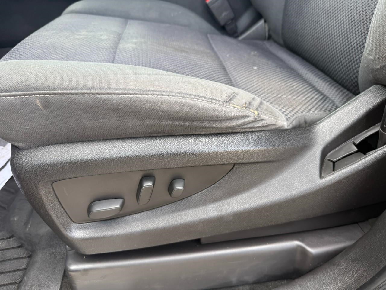 2017 Chevrolet Silverado 1500 4WD Crew Cab 143.5 LT w/2LT