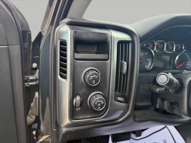 2017 Chevrolet Silverado 1500 4WD Crew Cab 143.5 LT w/2LT