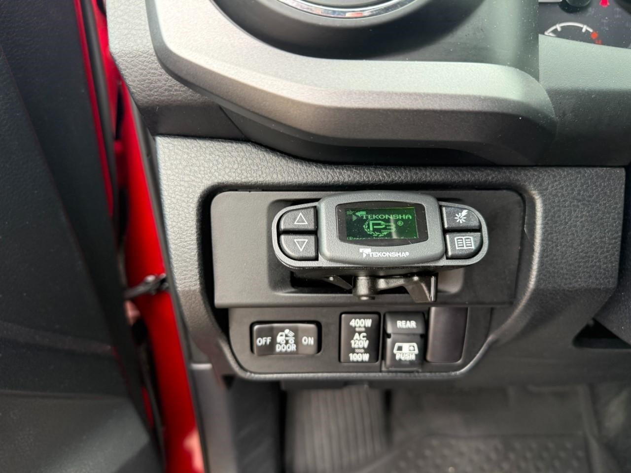 2017 Toyota Tacoma TRD Sport Double Cab 5' Bed V6 4x4 AT