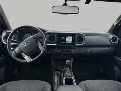 2017 Toyota Tacoma TRD Sport Double Cab 5' Bed V6 4x4 AT