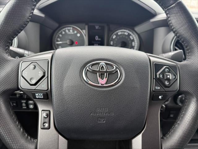 2017 Toyota Tacoma TRD Sport Double Cab 5' Bed V6 4x4 AT