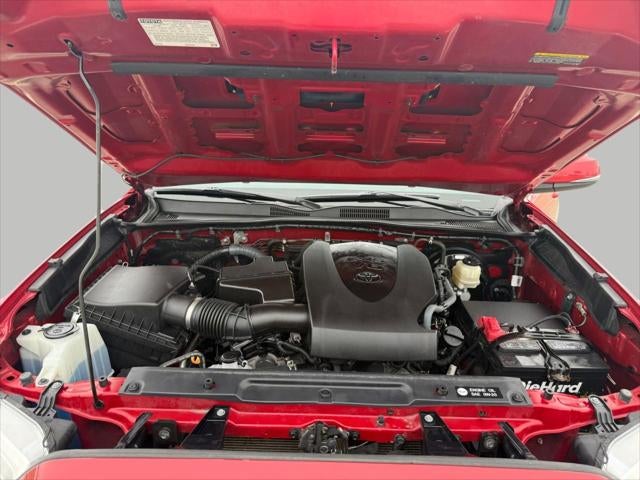 2017 Toyota Tacoma TRD Sport Double Cab 5' Bed V6 4x4 AT