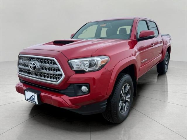 2017 Toyota Tacoma TRD Sport Double Cab 5' Bed V6 4x4 AT