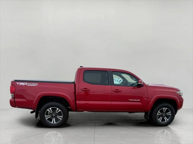 2017 Toyota Tacoma TRD Sport Double Cab 5' Bed V6 4x4 AT