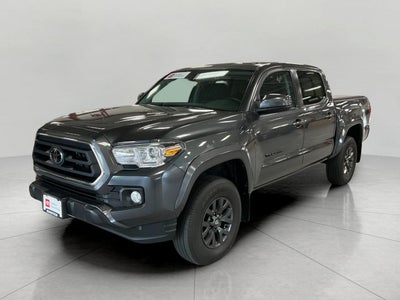 2022 Toyota Tacoma 4WD SR5 Double Cab 5' Bed V6 AT