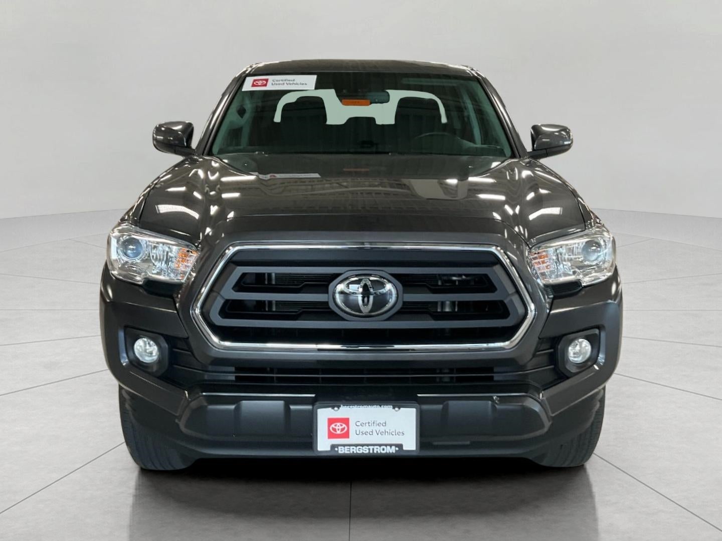 2022 Toyota Tacoma 4WD SR5 Double Cab 5' Bed V6 AT