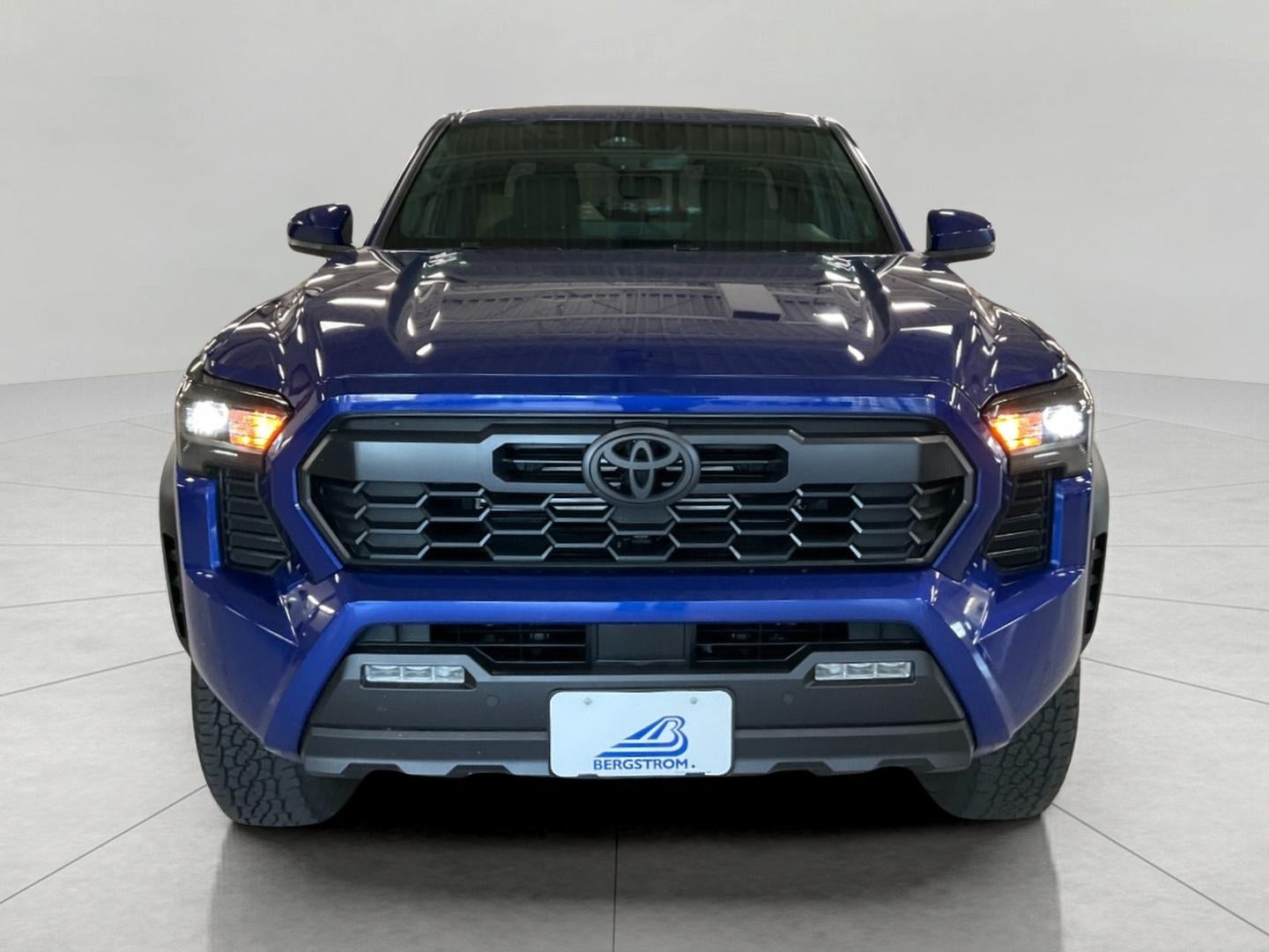 2025 Toyota Tacoma 4WD TRD Sport Double Cab 5' Bed AT