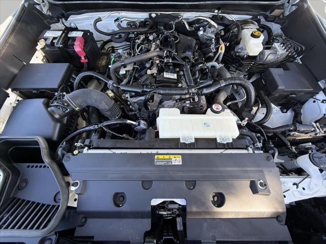 2024 Toyota TACOMA 4WD SR5
