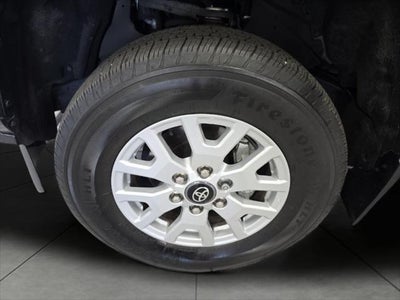 2024 Toyota TACOMA 4WD SR5