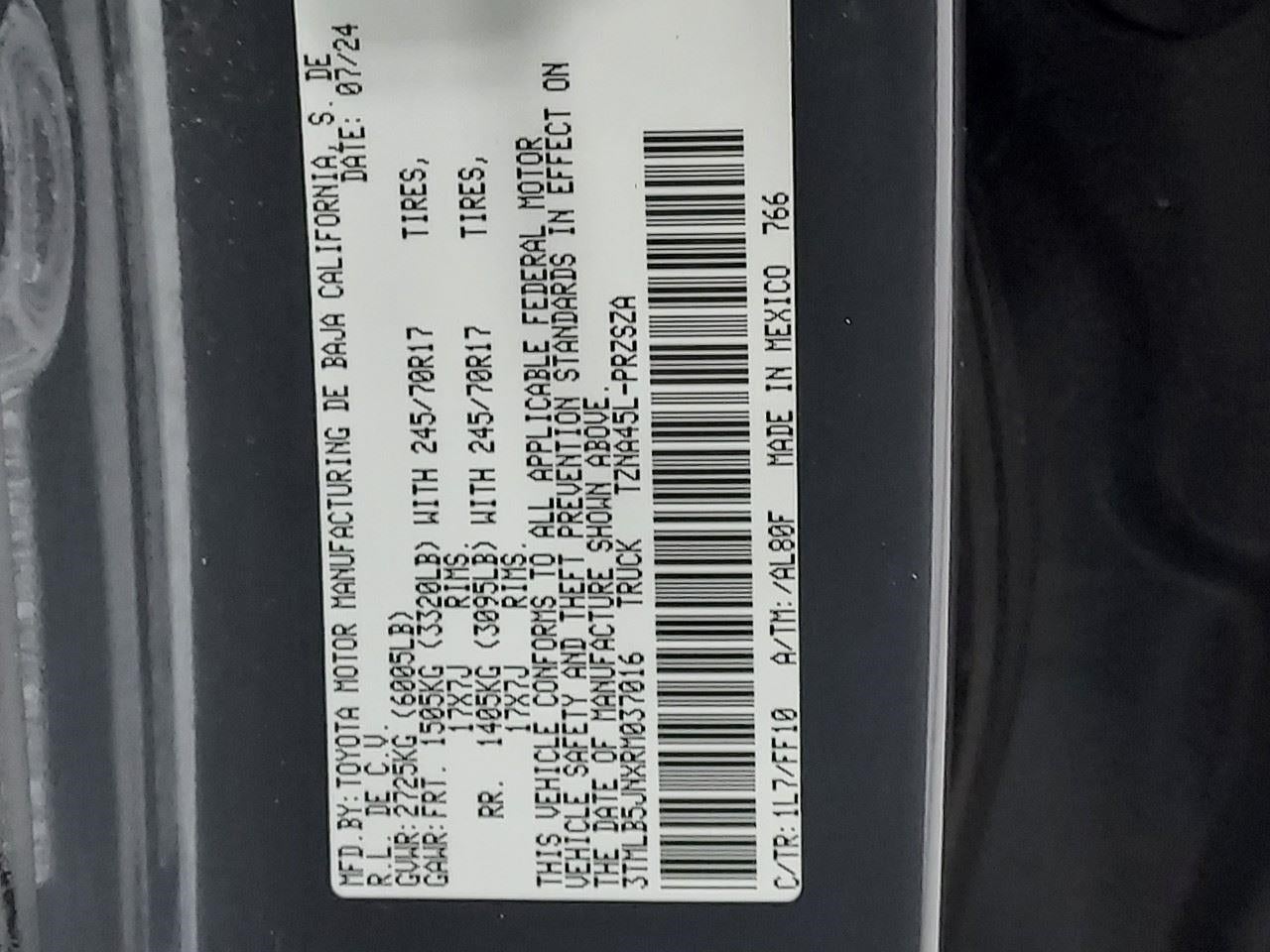 2024 Toyota TACOMA 4WD SR5