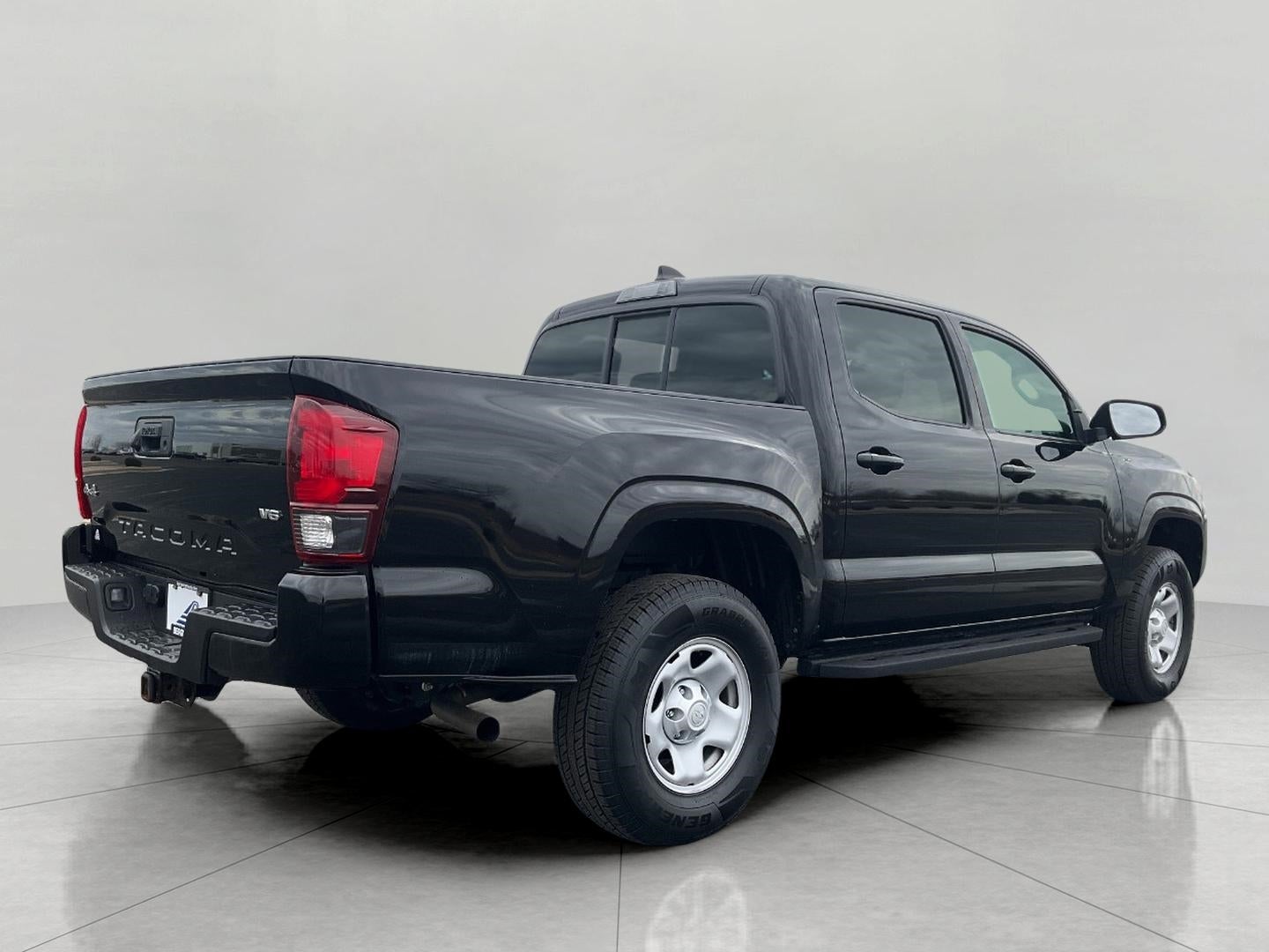 2023 Toyota Tacoma 4WD SR Double Cab 5' Bed V6 AT