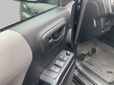 2023 Toyota Tacoma 4WD SR Double Cab 5' Bed V6 AT