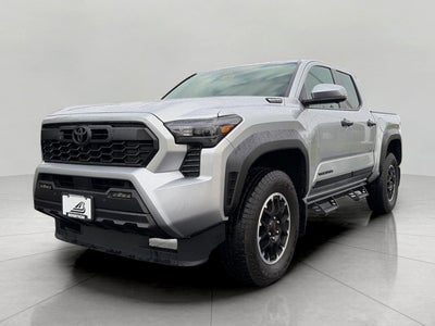 2025 Toyota Tacoma 4WD TRD Off Road Hybrid Double Cab 5' Bed AT