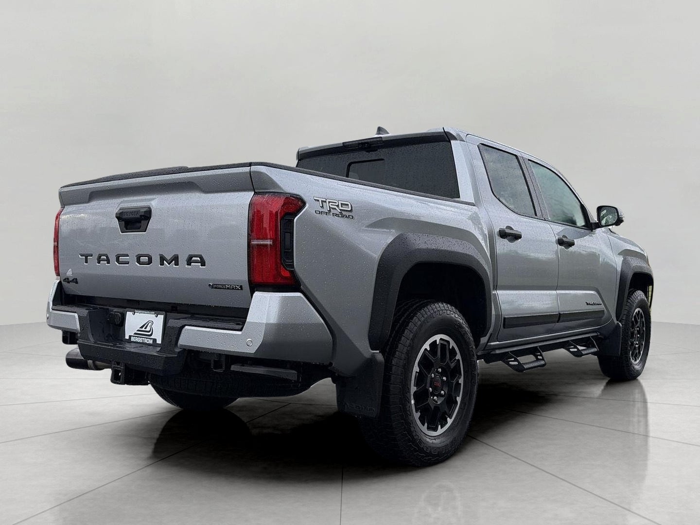 2025 Toyota Tacoma 4WD TRD Off Road Hybrid Double Cab 5' Bed AT