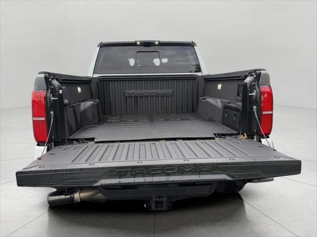 2025 Toyota Tacoma 4WD TRD Off Road Hybrid Double Cab 5' Bed AT