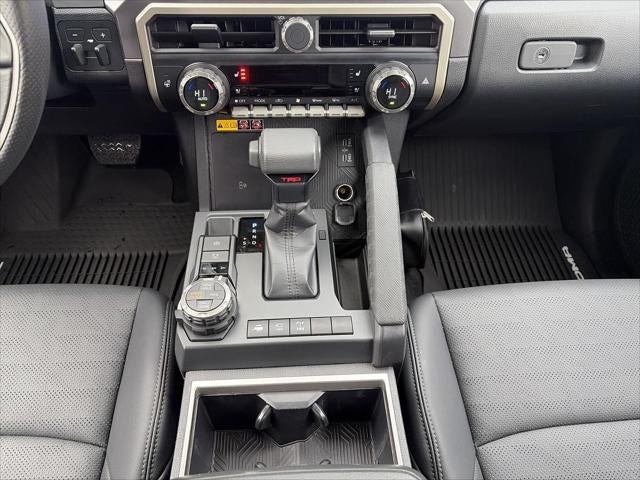 2025 Toyota Tacoma 4WD TRD Off Road Hybrid Double Cab 5' Bed AT