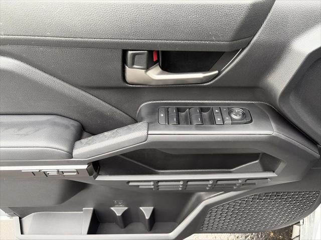 2025 Toyota Tacoma 4WD TRD Off Road Hybrid Double Cab 5' Bed AT
