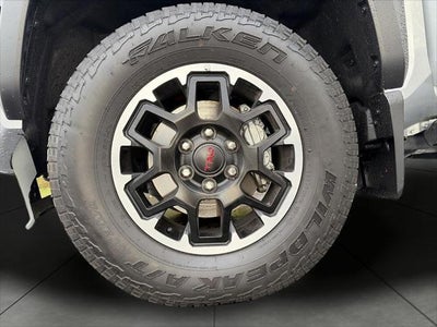 2025 Toyota Tacoma 4WD TRD Off Road Hybrid Double Cab 5' Bed AT