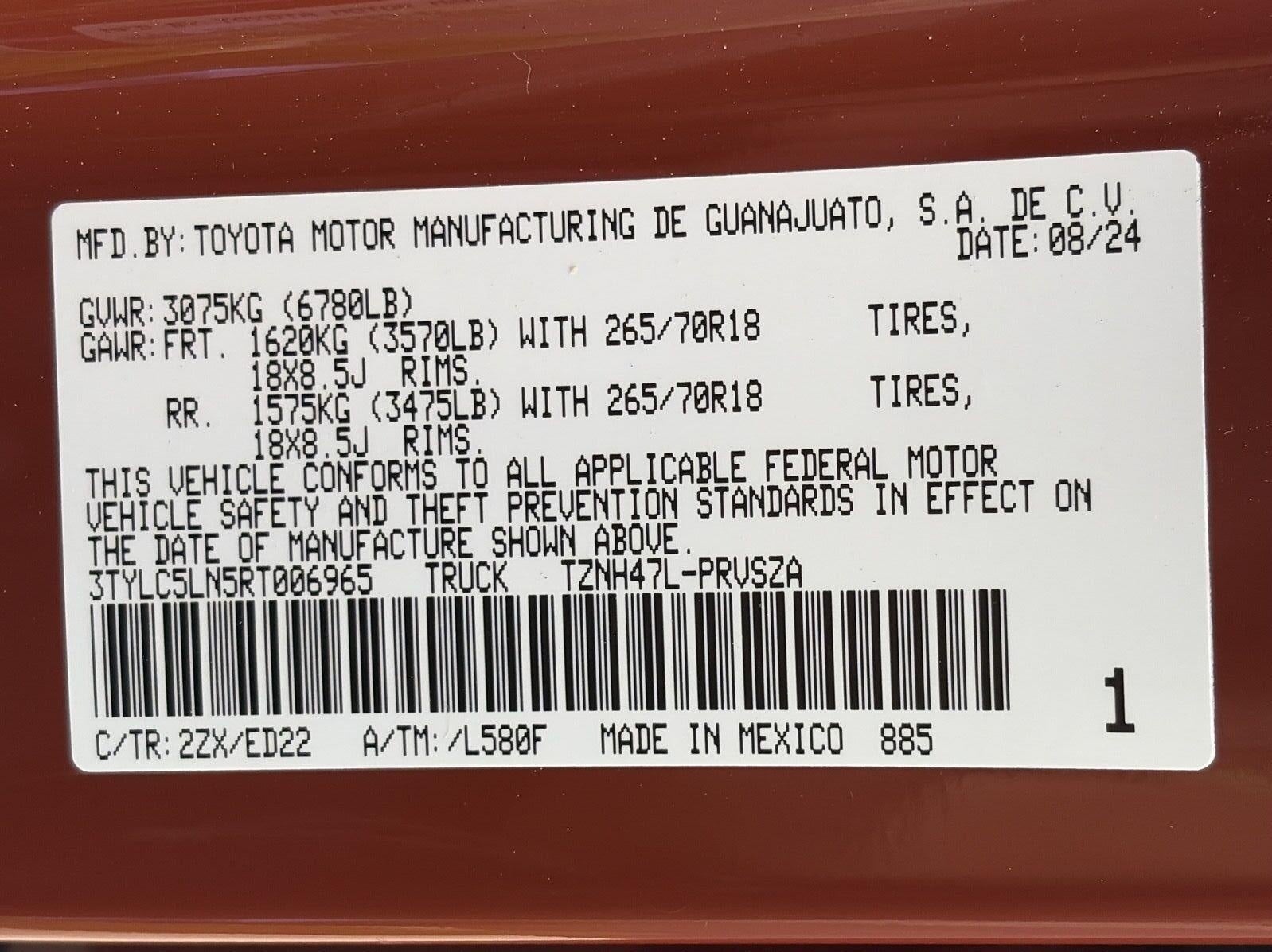 2024 Toyota Tacoma 4WD TRD Pro Hybrid Double Cab 5' Bed AT