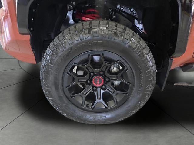 2024 Toyota Tacoma 4WD TRD Pro Hybrid Double Cab 5' Bed AT