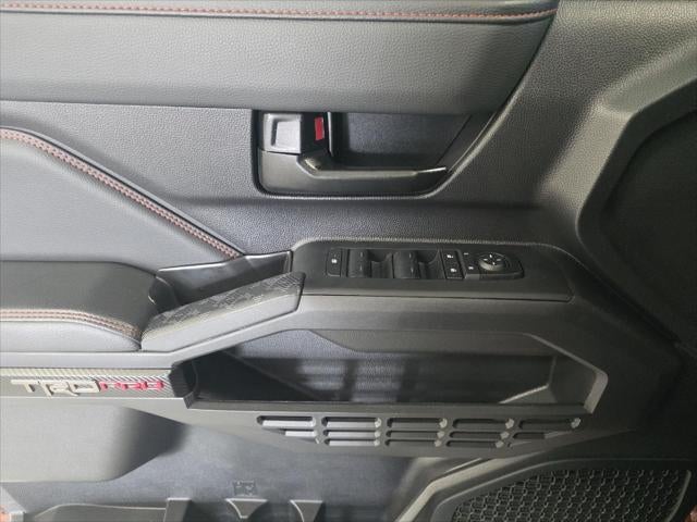 2024 Toyota Tacoma 4WD TRD Pro Hybrid Double Cab 5' Bed AT