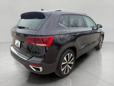2022 Volkswagen Taos SE 4MOTION