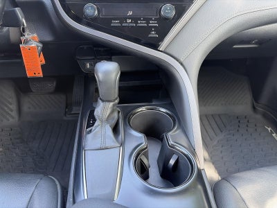 2019 Toyota Camry SE Auto