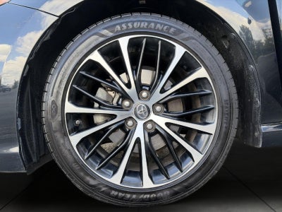 2019 Toyota Camry SE Auto
