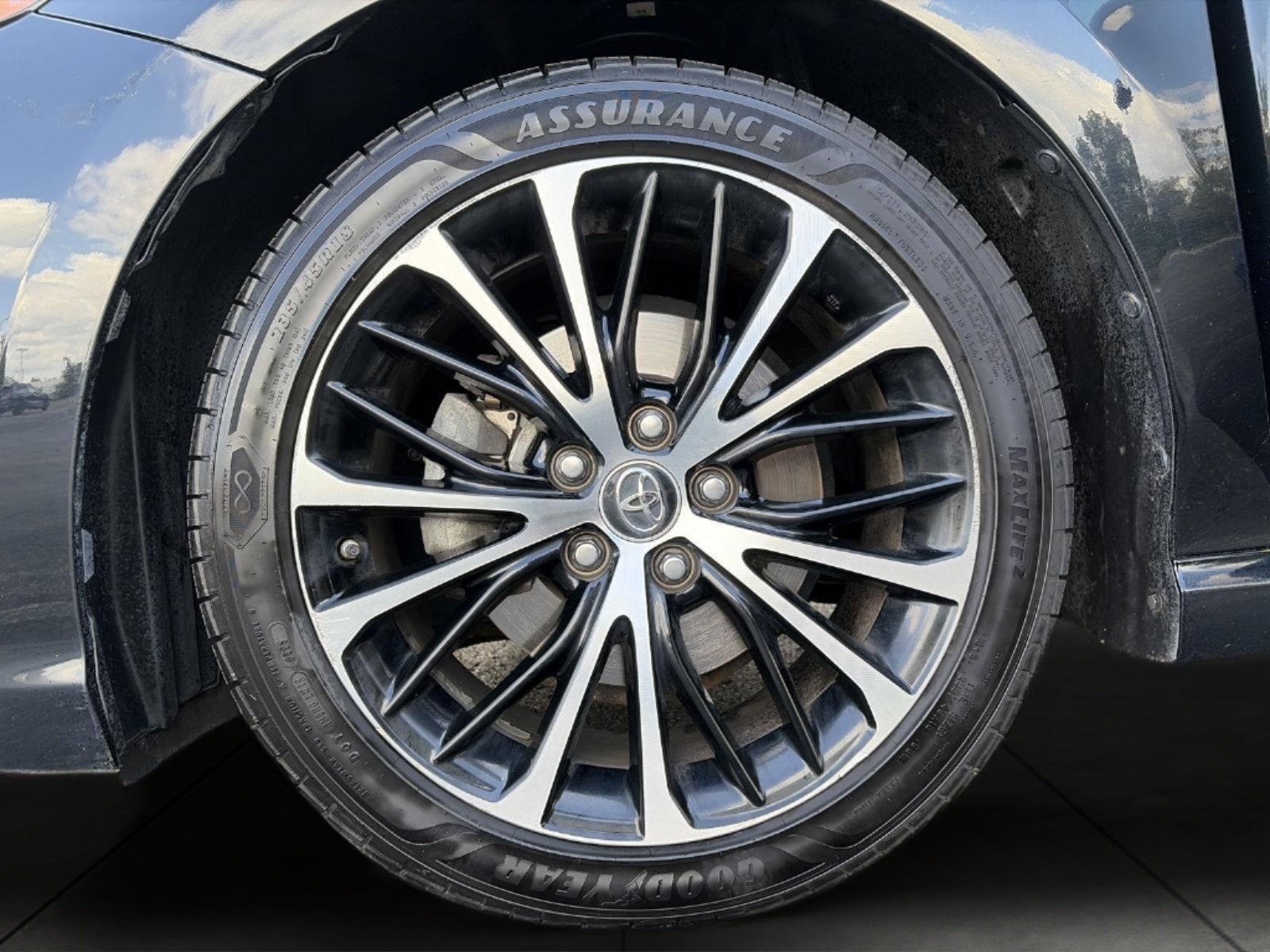 2019 Toyota Camry SE Auto