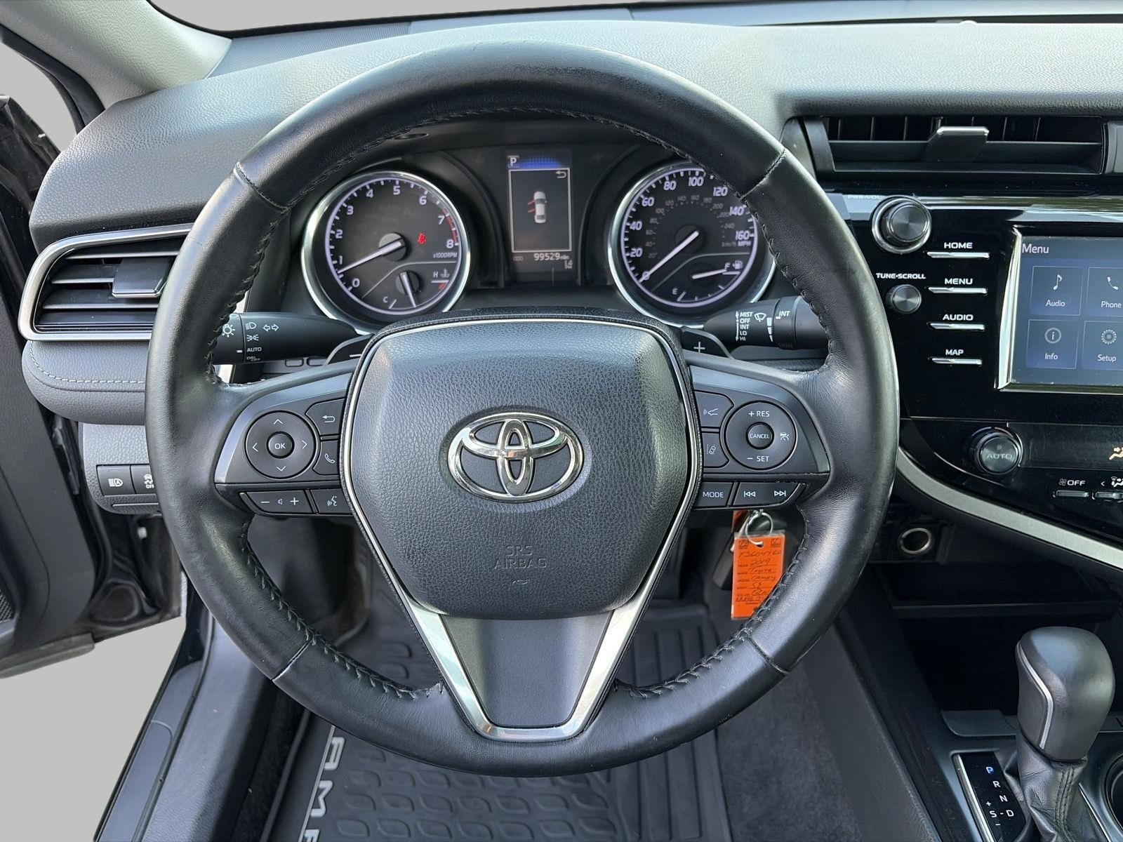 2019 Toyota Camry SE Auto