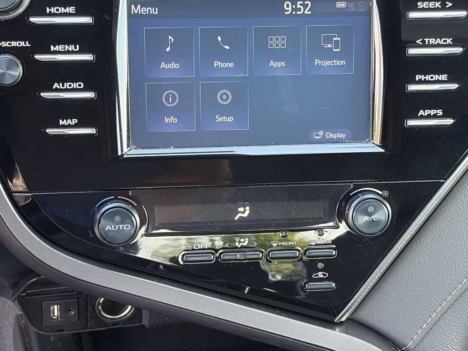 2019 Toyota Camry SE Auto