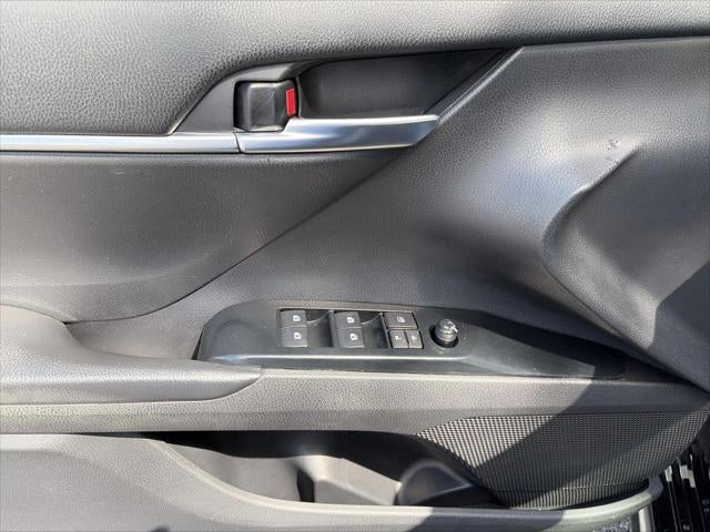 2019 Toyota Camry SE Auto