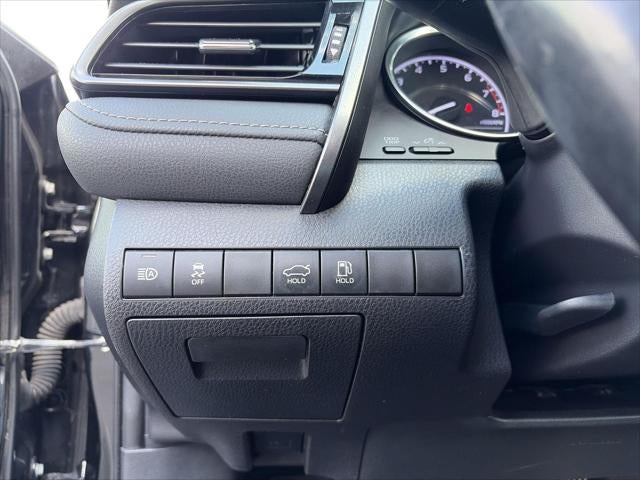 2019 Toyota Camry SE Auto