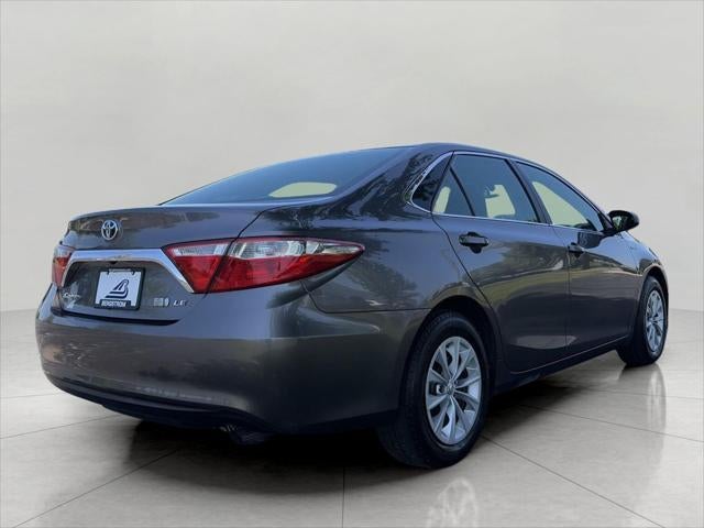 2016 Toyota Camry Hybrid 4dr Sdn LE