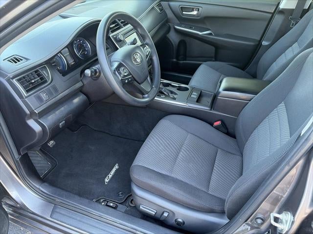 2016 Toyota Camry Hybrid 4dr Sdn LE