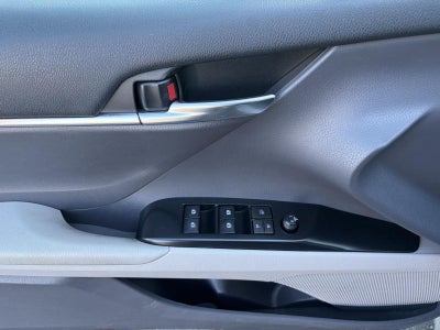 2020 Toyota Camry LE Auto
