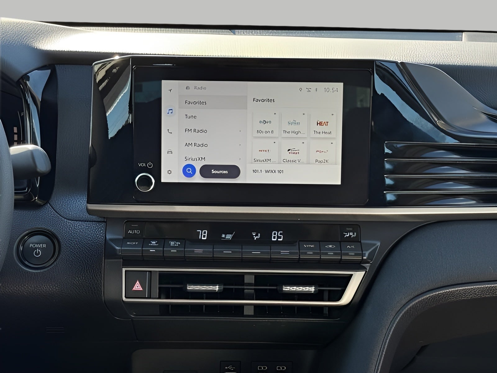 2025 Toyota CAMRY SEDAN