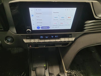 2025 Toyota CAMRY SEDAN