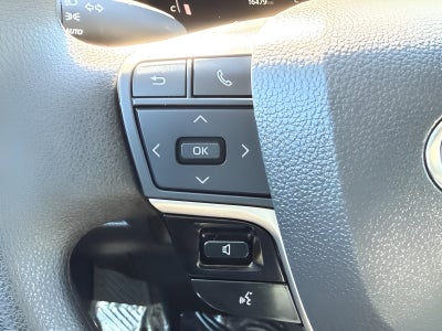 2025 Toyota CAMRY SEDAN