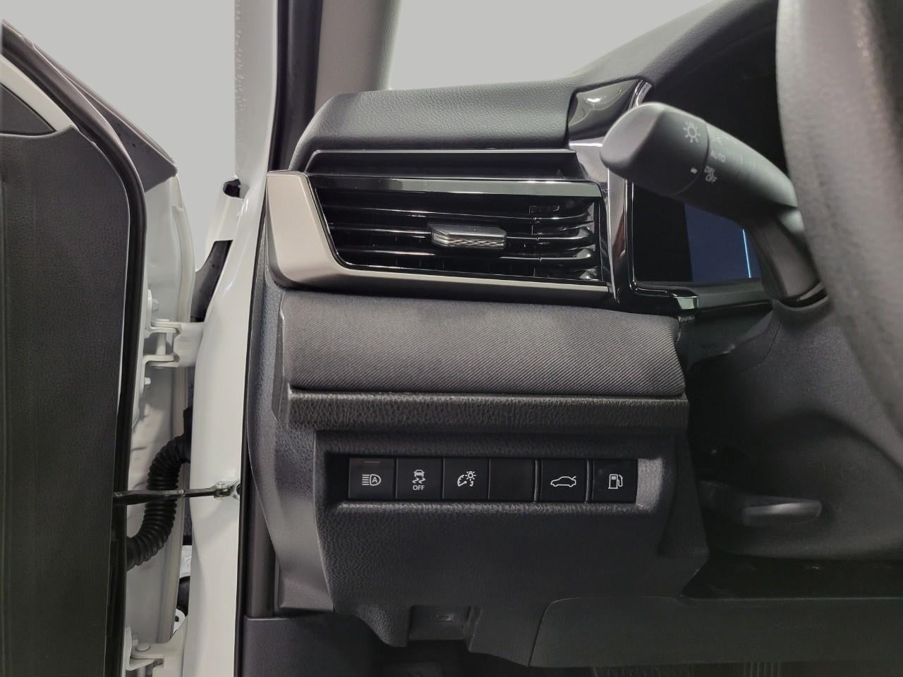 2025 Toyota CAMRY SEDAN