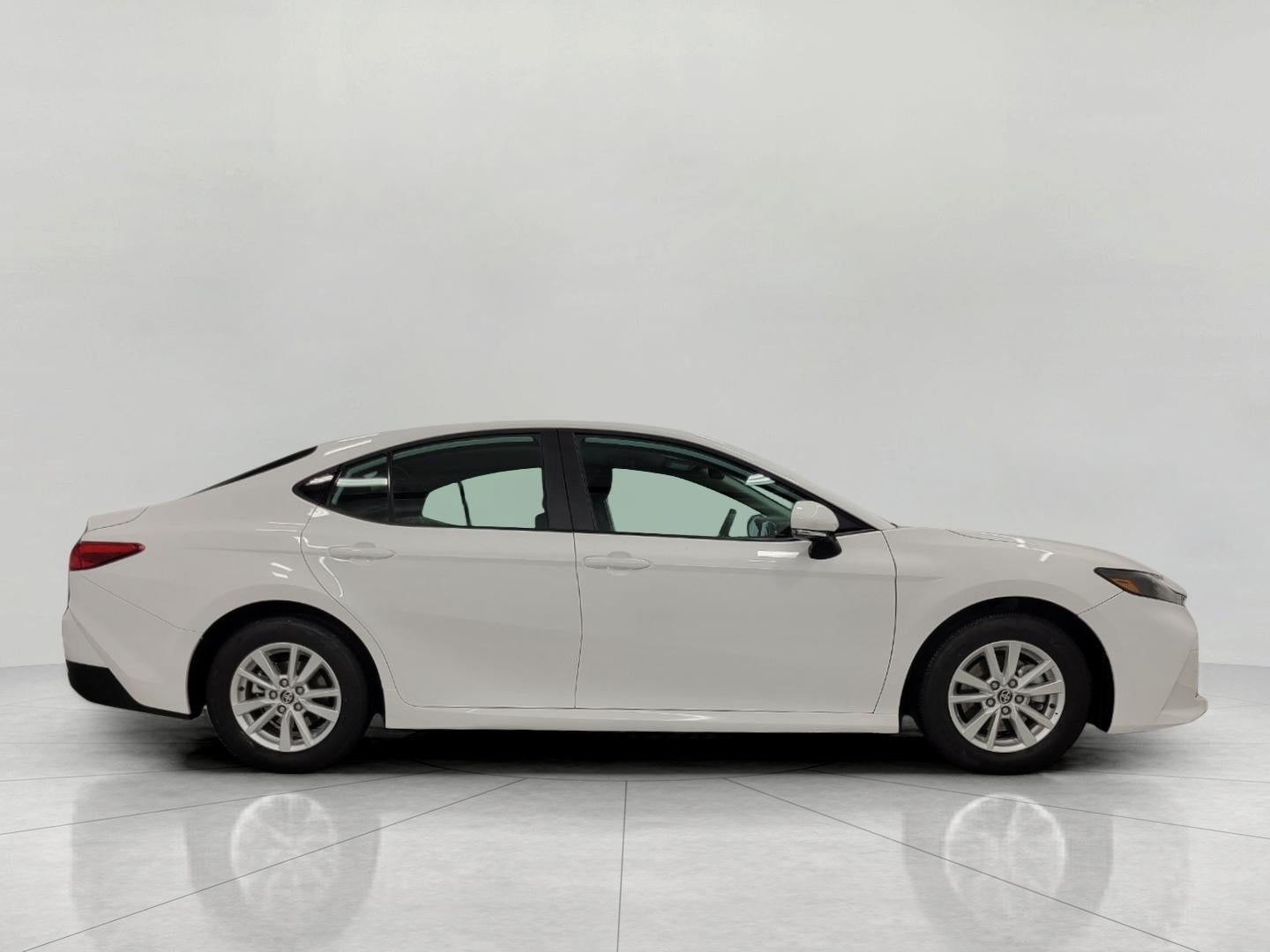 2025 Toyota CAMRY SEDAN