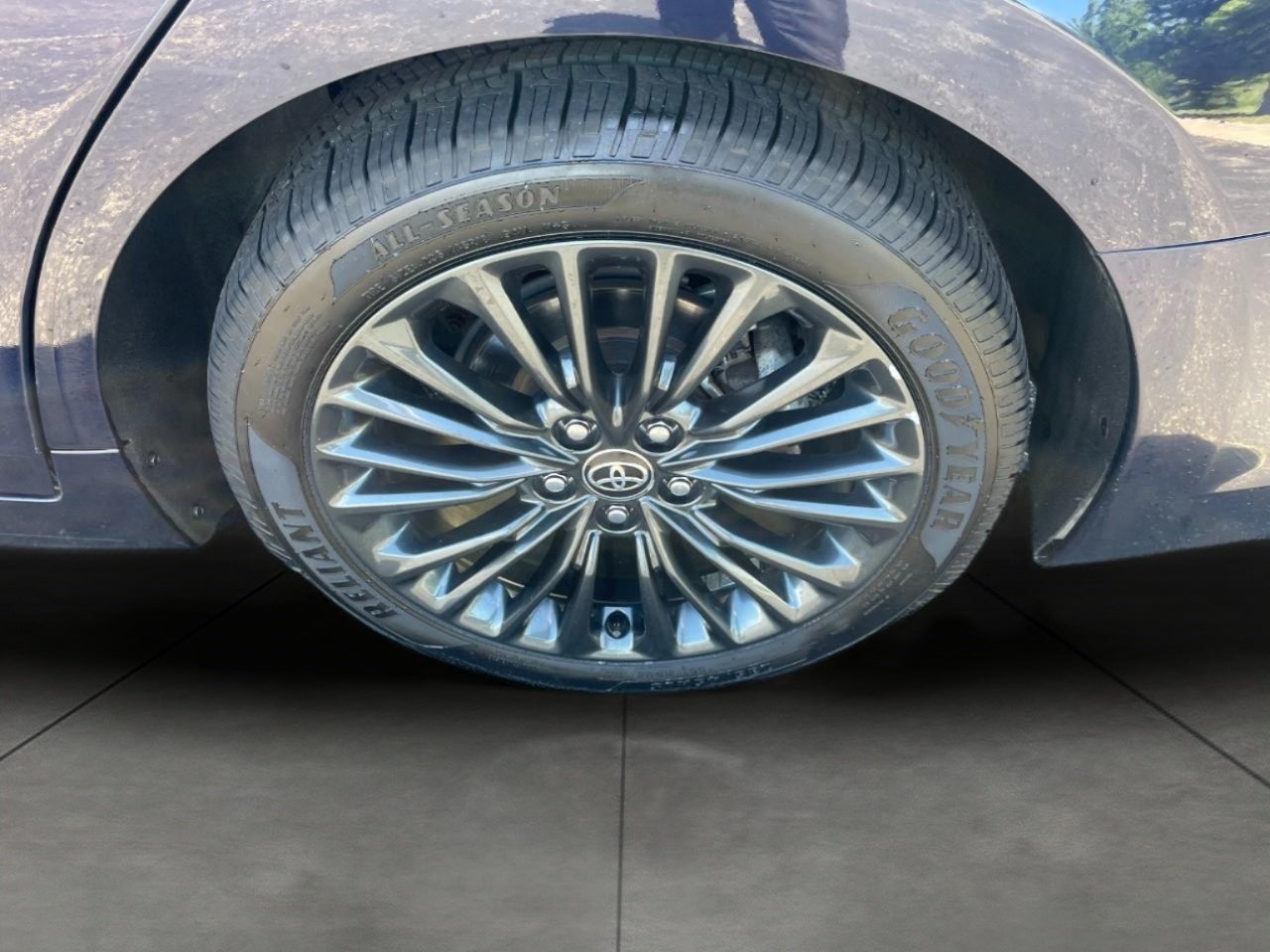 2021 Toyota Avalon Hybrid XSE FWD