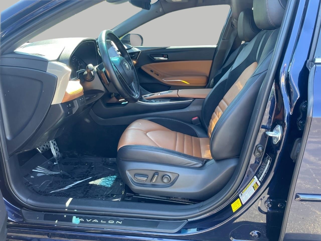 2021 Toyota Avalon Hybrid XSE FWD