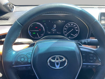 2021 Toyota Avalon Hybrid XSE FWD