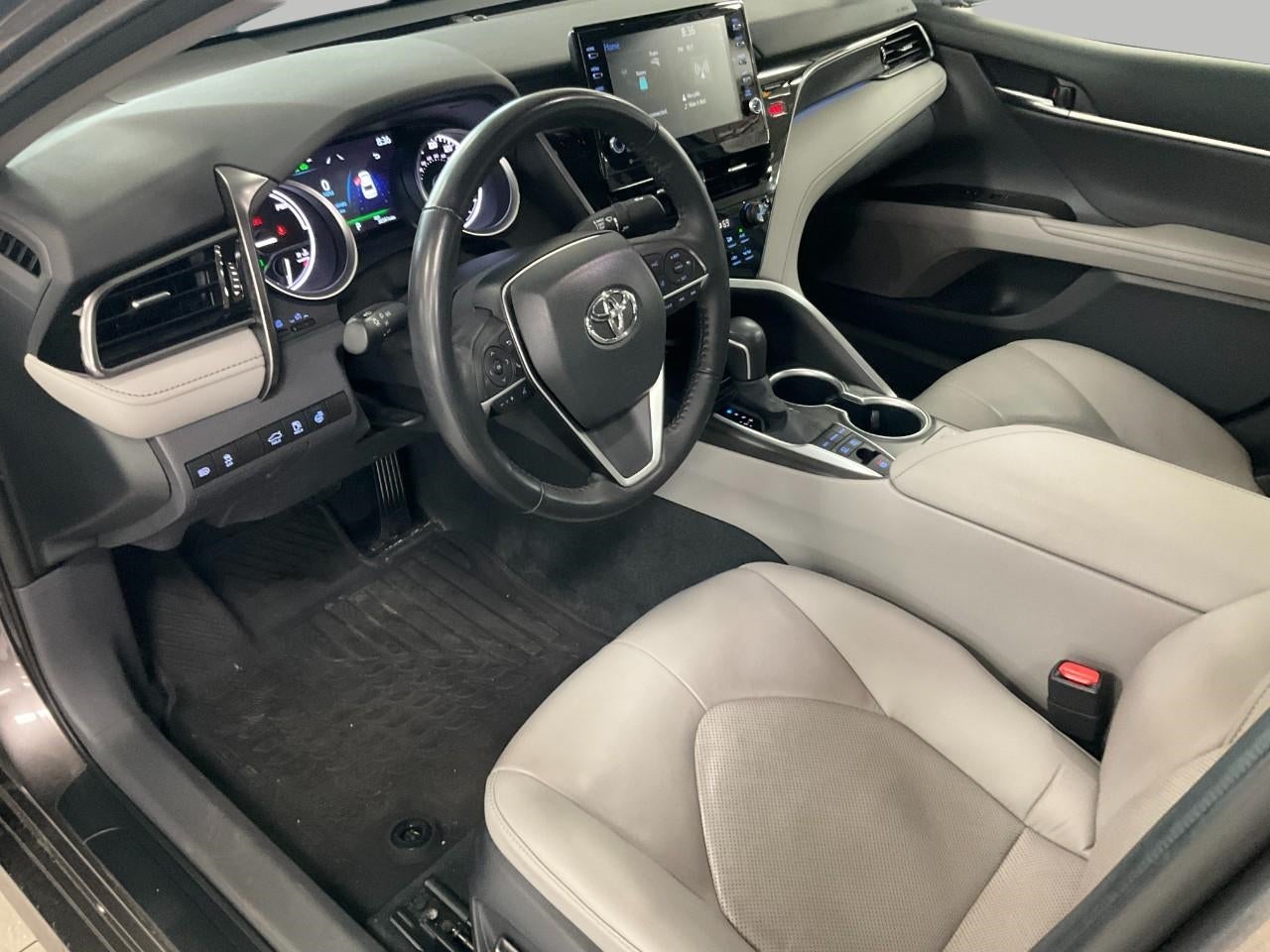 2023 Toyota Camry Hybrid XLE CVT