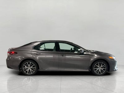 2023 Toyota Camry Hybrid XLE CVT