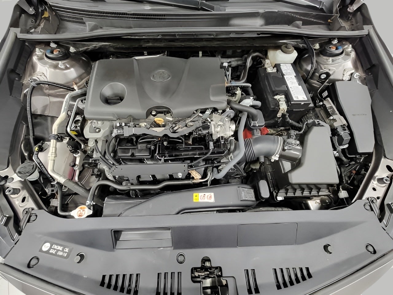 2023 Toyota Camry SE Auto