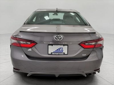 2023 Toyota Camry SE Auto