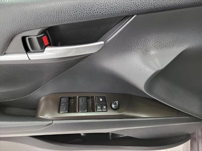 2023 Toyota Camry SE Auto